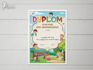 Dyplom ukończenia roku: Dzieci